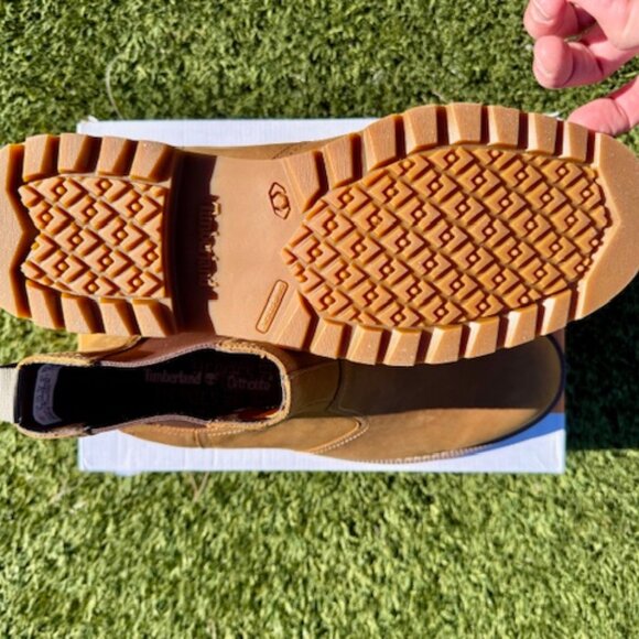 Timberland Men's Larchmont Mid Chelsea Boots, Wheat, Size 12, Including Box - Picture 5 of 10